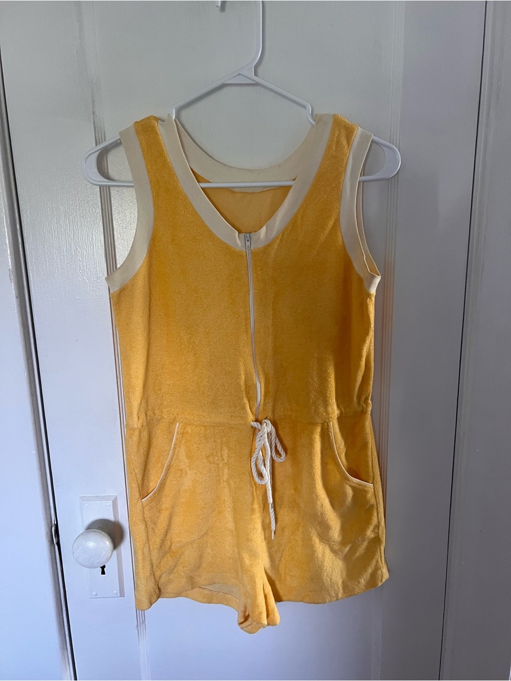 Vintage Yellow Sleeveless One-Piece Romper with Drawstring